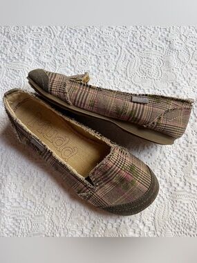 Vintage Y2K Mudd Ballet Flats Pink Brown/Gray Plaid with Flower Details Rare